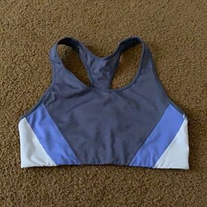 NWOT Old Navy high impact sports bra